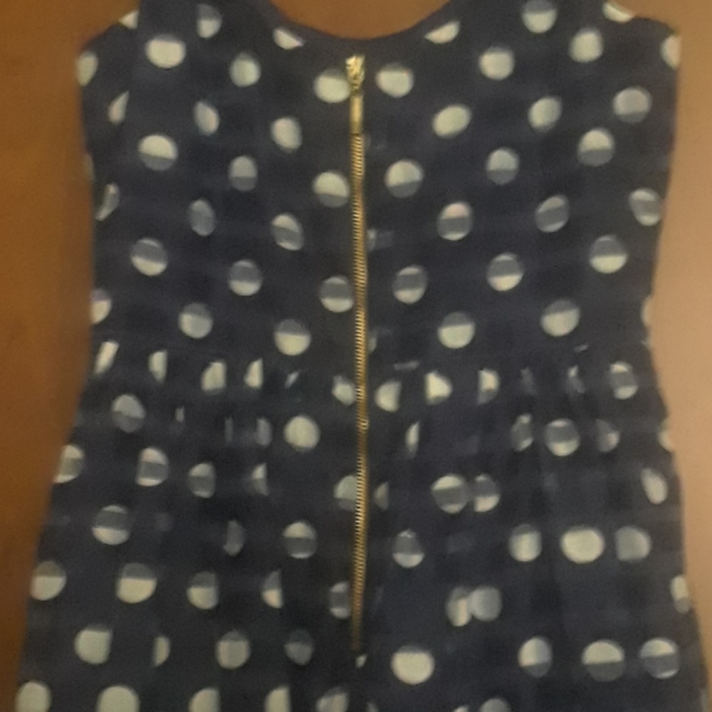 Dress - Picture 6 of 7